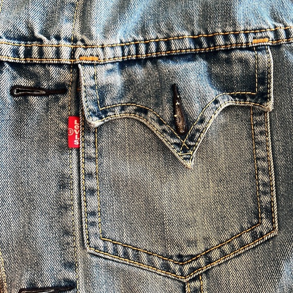 Levi Straus Mens Jean Jacket - Picture 3 of 4